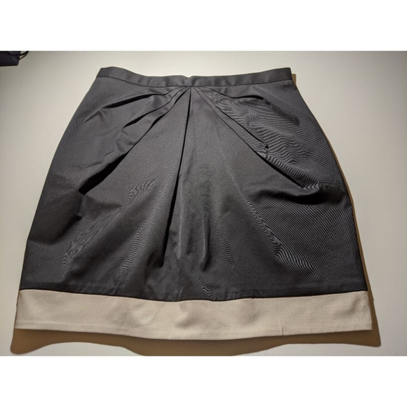 H&M Skirt in Black and Pink - Picture 5 of 5